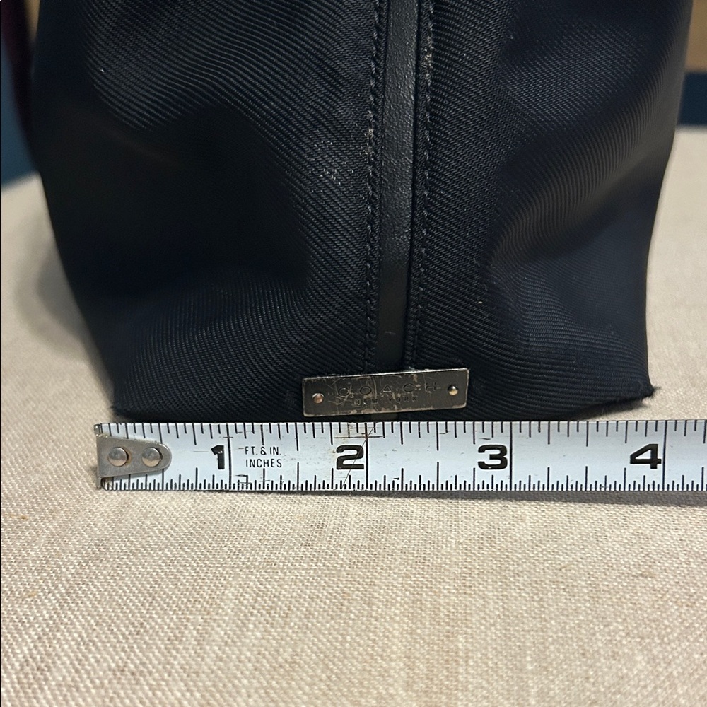 Vintage Y2K-Era Coach Mercer Black Nylon Shoulder Bag - Picture 5 of 12